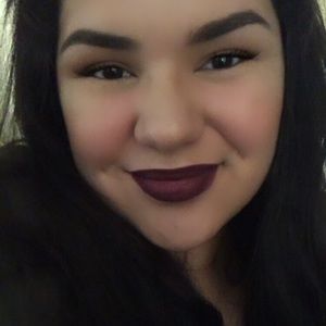 Meet your Posher, Taryn